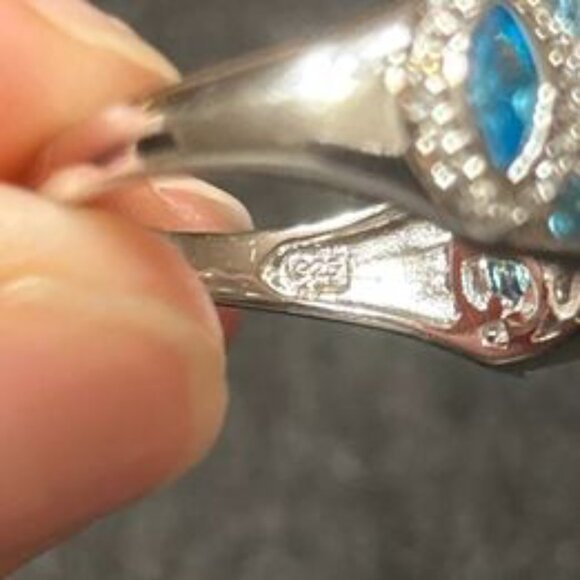 STERLING SILVER LONDON BLUE TOPAZ RING, SZ 9.5 - Picture 6 of 9
